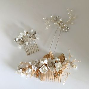 Ornamental hair pins (3)